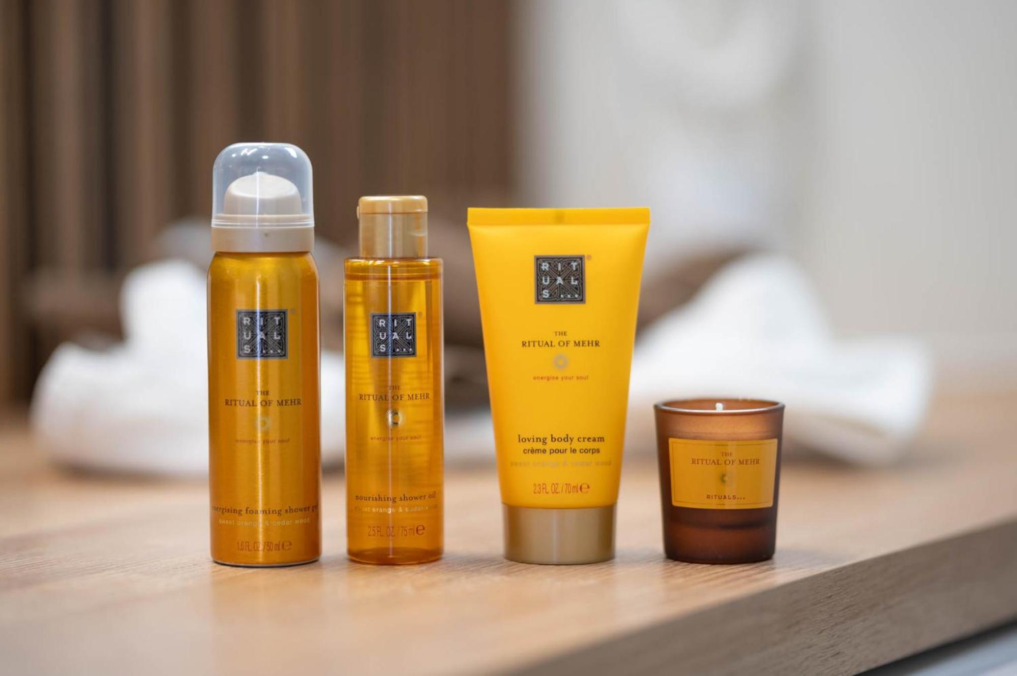 Olivina Park Spa - Domki Z Dostepem Do Krytego Basenu, Saun, Wyzywienia I Atrakcji Dla Dzieci Ниешорце Екстериор снимка